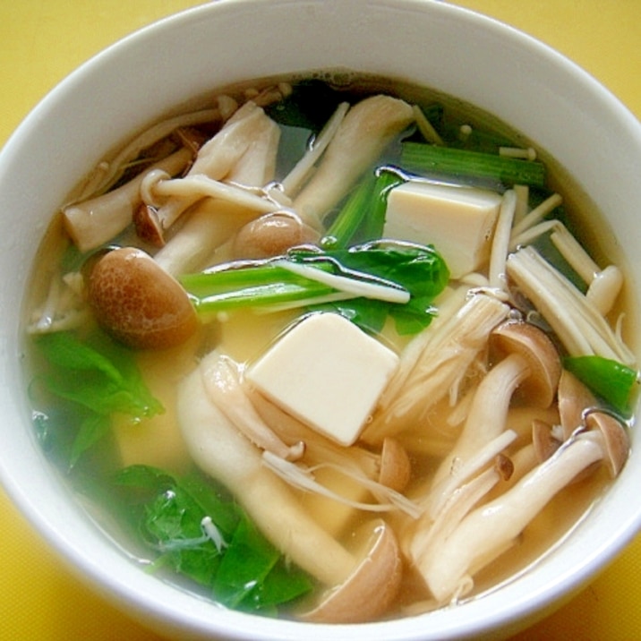 豆腐とキノコほうれん草のスープ
